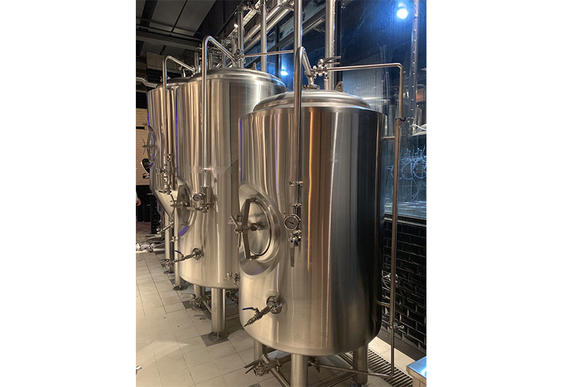 2018年5月 鵝島百威（莆田）500L精釀啤酒交鑰匙工程完成安裝 (9)